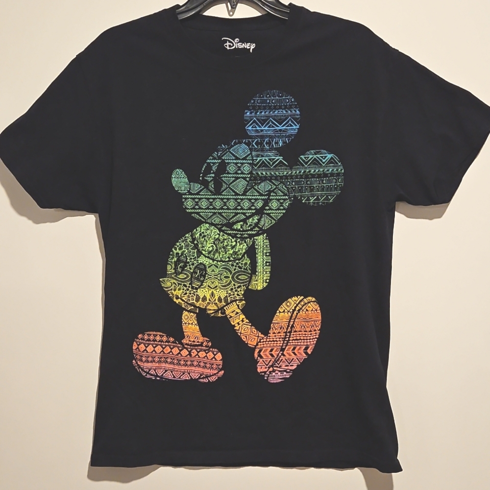 Disney Mickey Mouse multicolor aztec print graphic tee Med. Unisex Park Merch